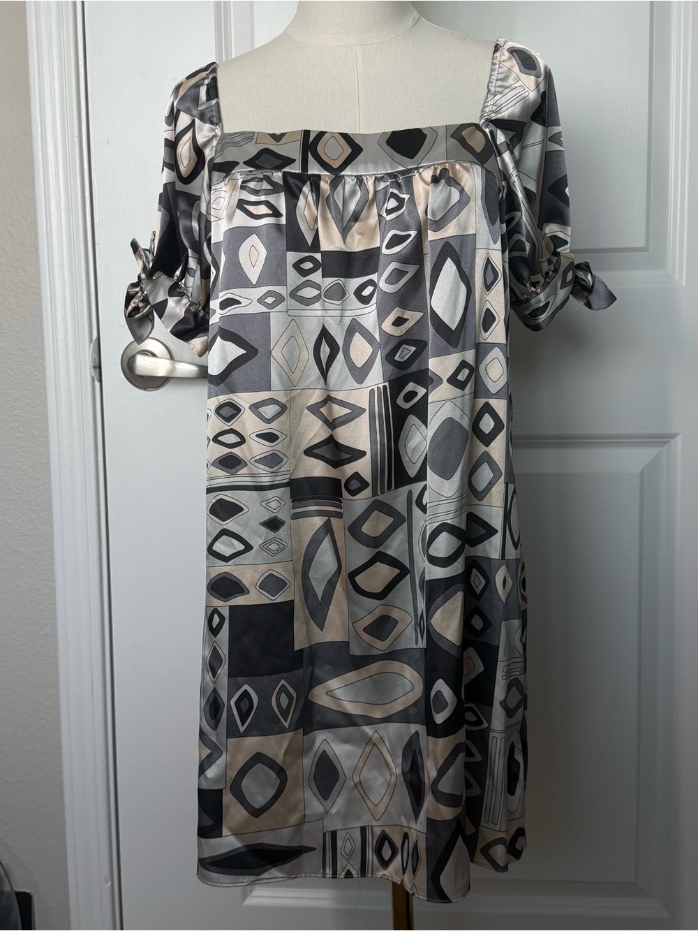 Carole Little 90s Satin Geometric Shift Dress Retro Mod Abstract L maximalist